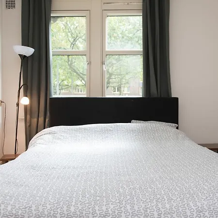 Vondelparkmuseum Bed & Breakfast