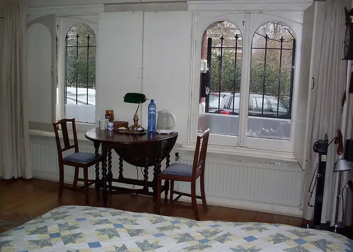 Vondelparkmuseum 3* 암스테르담