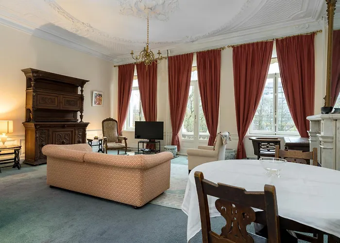 Vondelparkmuseum B&B 3*