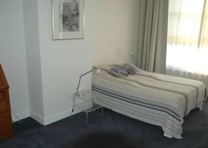 B&B Vondelparkmuseum 암스테르담