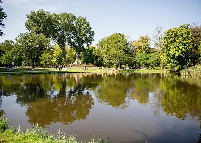 B&B Vondelparkmuseum 암스테르담