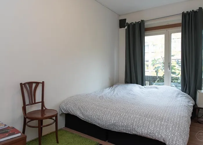 Vondelparkmuseum B&B 3*