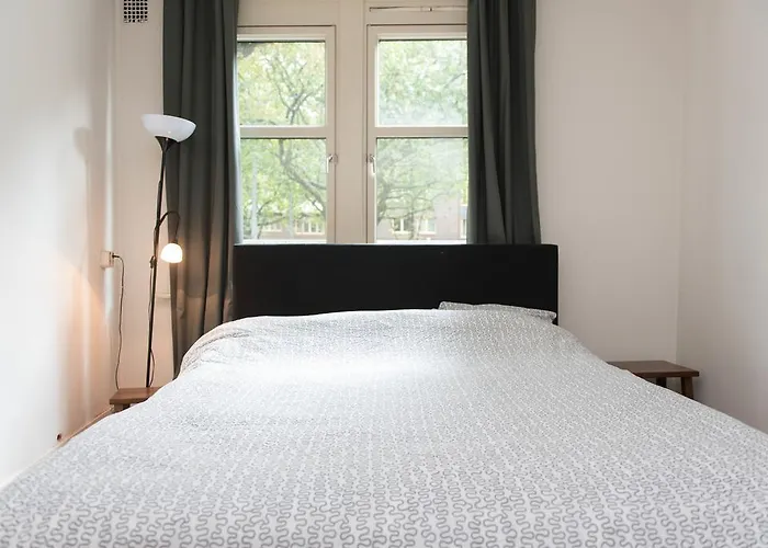 Vondelparkmuseum B&B