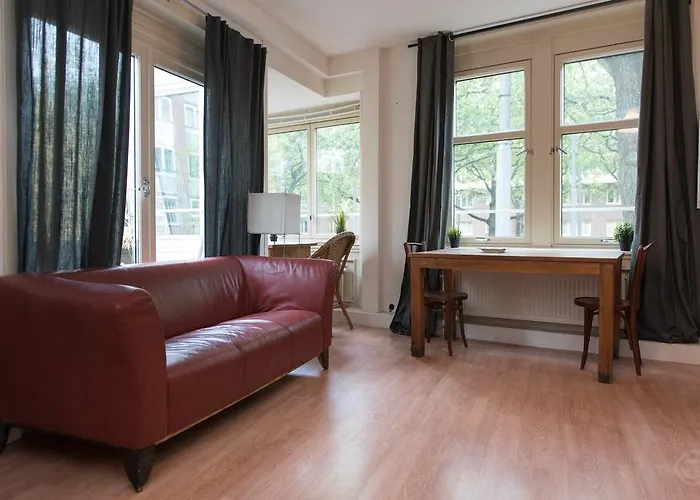 B&B Vondelparkmuseum 3*